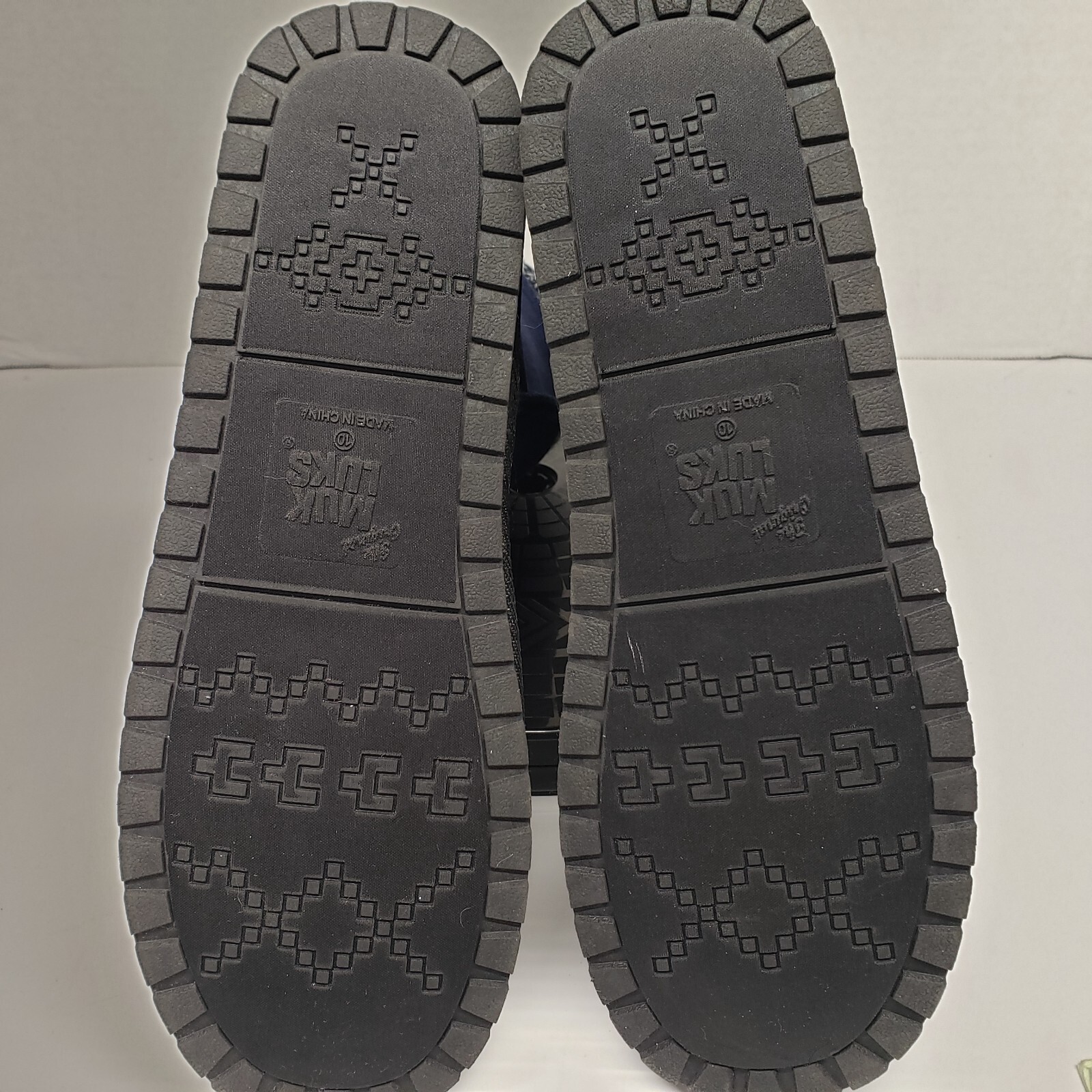 Navy Blue Muk Luks Short Winter Fall Fur Boots Knit Buttoned Women’s Size 10
