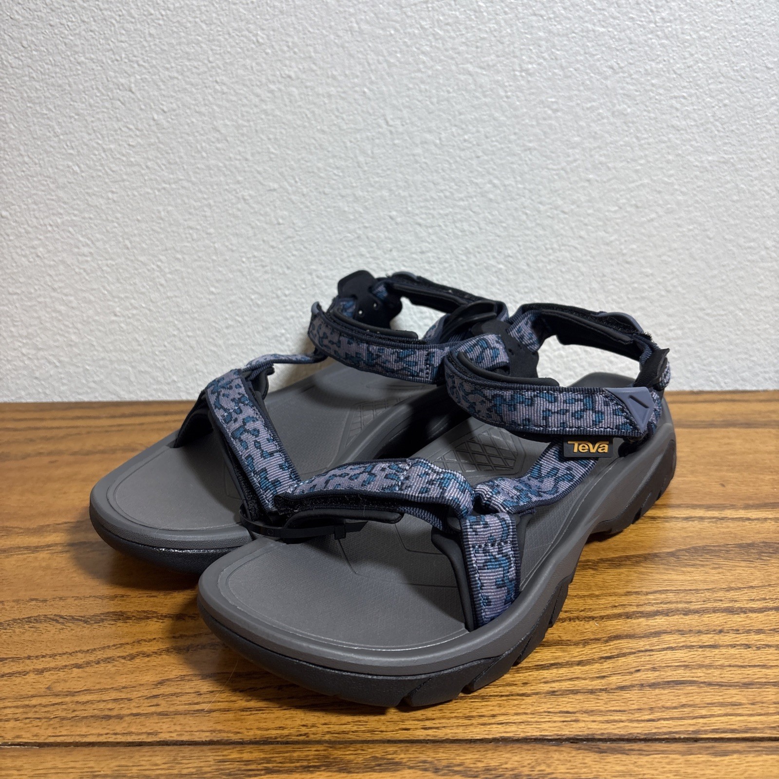 NEW Teva Women Sz 10 Terra FI 5 Universal Magma Ash Ridge Strap Sandal 1099443
