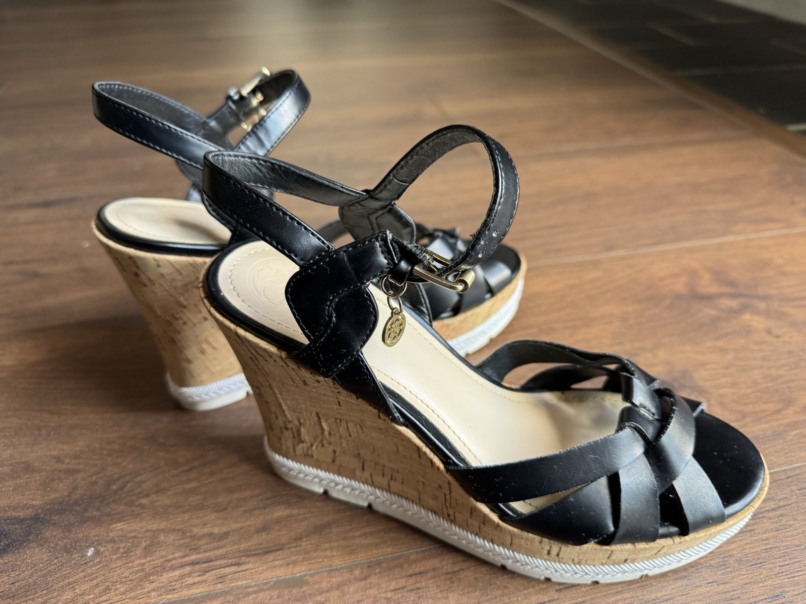 GUESS Platform Wedge Sandals Cork Black Women’s Size 7