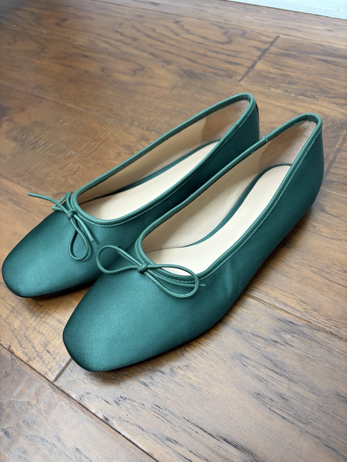 Anthropologie Maeve square toe Ballet Flats GREEN SATIN Size 6 CHIC
