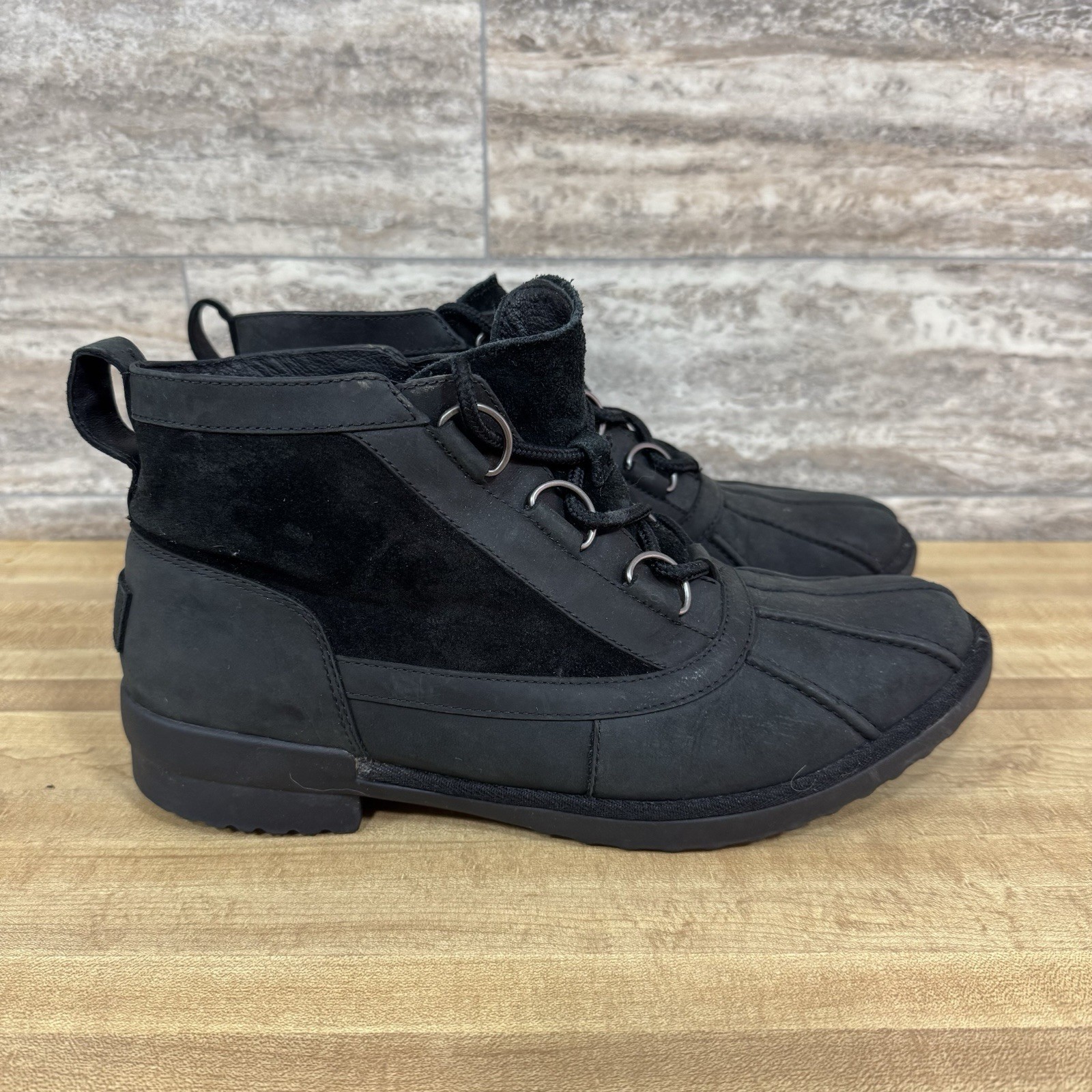 Ugg Womens Heather Waterproof Leather Ankle Boot Size 11 Wool Lined 1095156