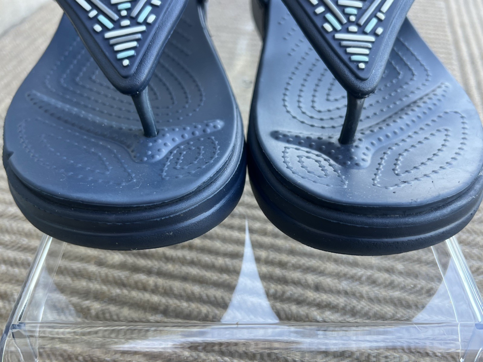 CROCS Dual Comfort Monterey Diamante Wedge Navy Blue Flip Flops Women’s Sz 11