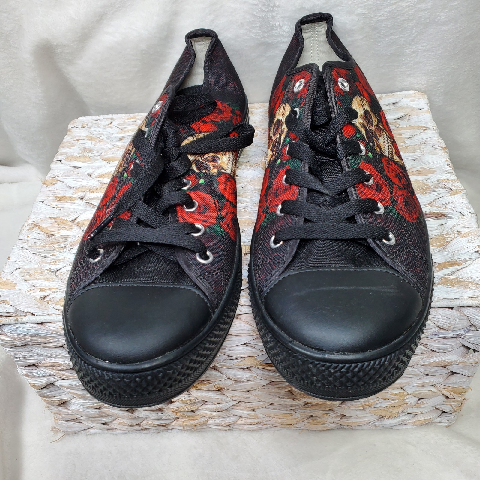Gothic Skull & Roses Shoes Sneakers Women’s Low Top Lace Up Whimsgoth Retro Y2k