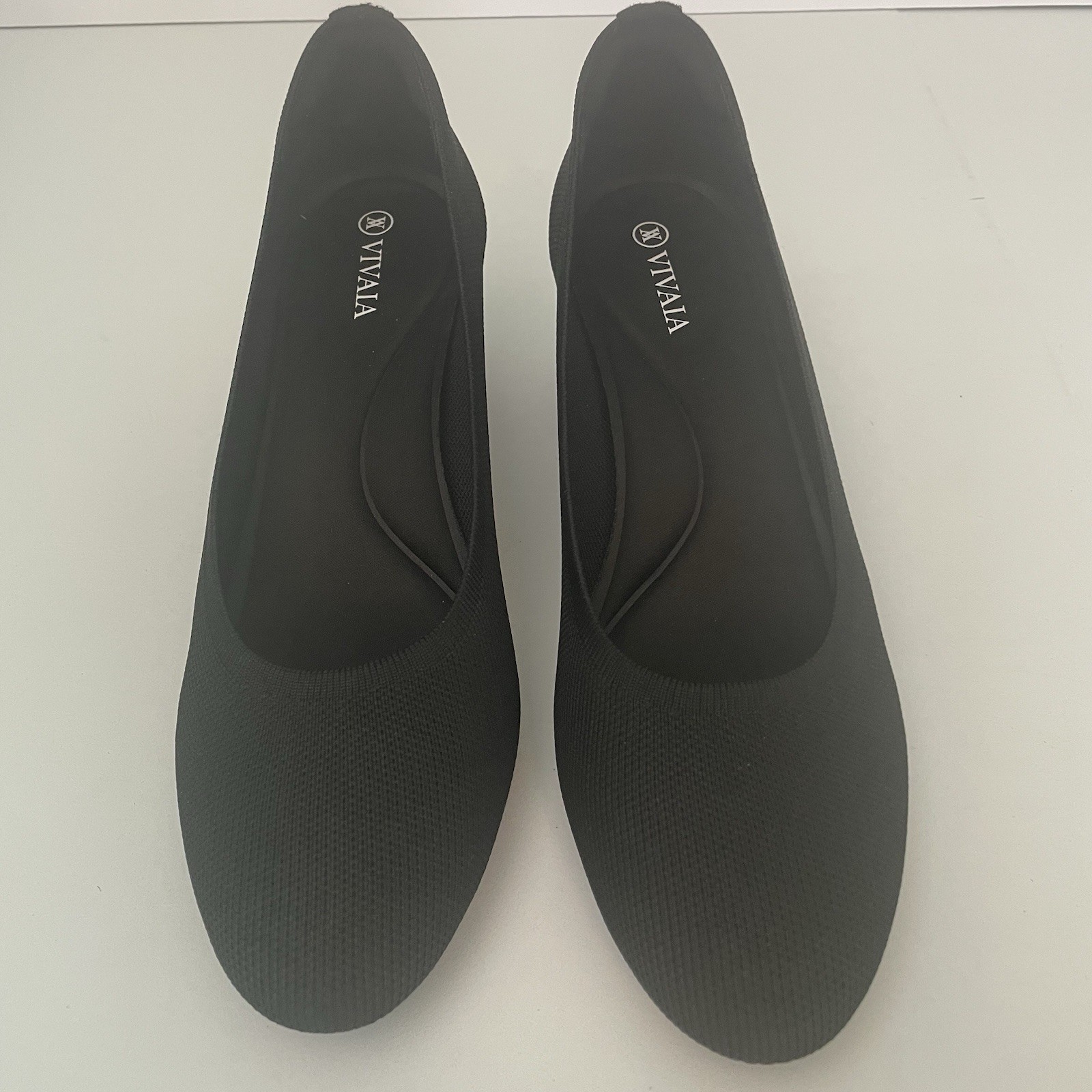 Vivaia Melia Round Toe Heels Black Stretch Sz 40 Knit Pumps Recycled Materials