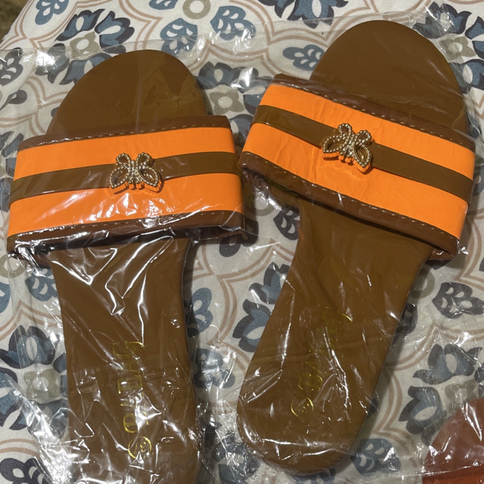 Women’s Brown/Orange Striped Logo Slide Sandals Slip-On Flat Casual Summer