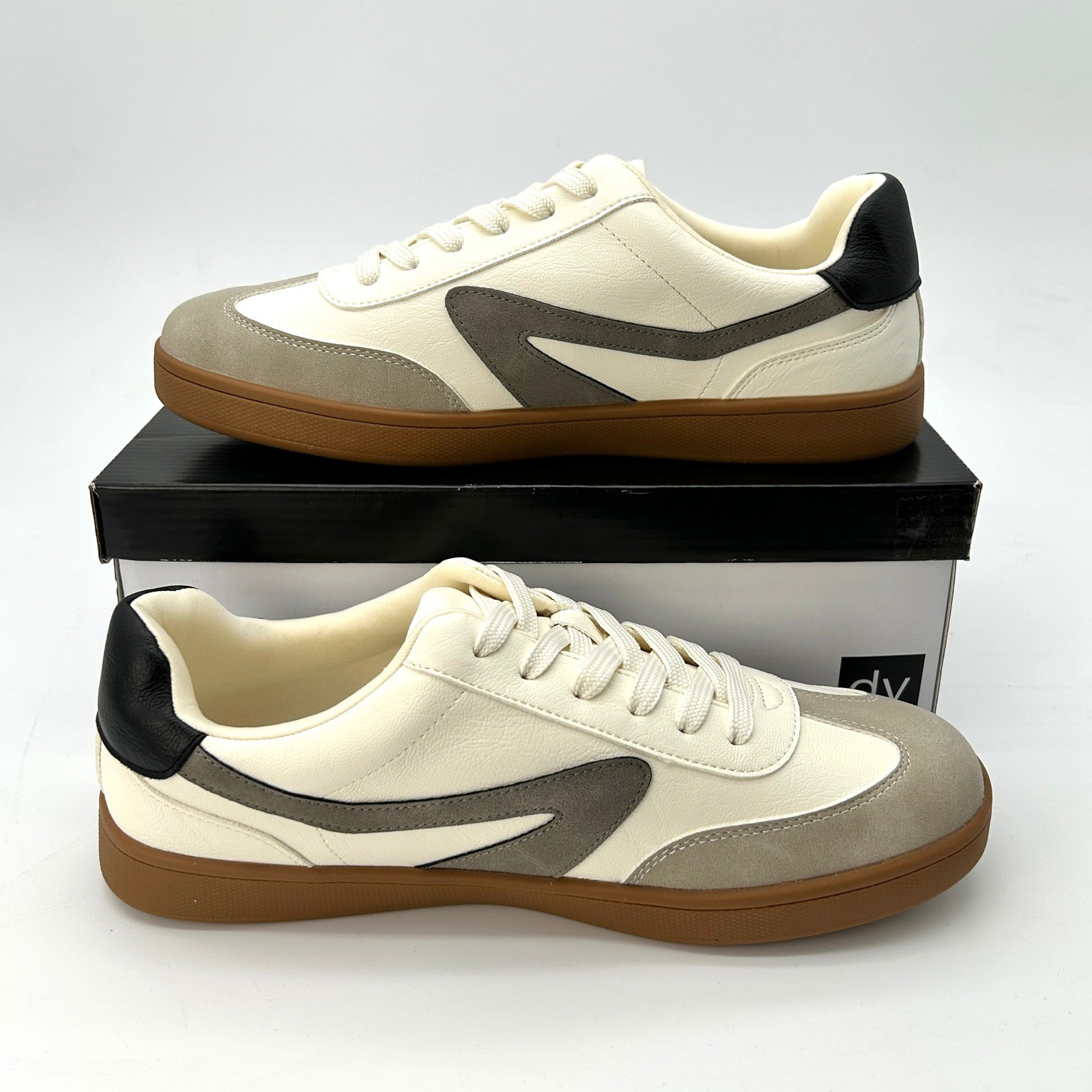 DV Dolce Vita Voyage Size 11 Womens Sneakers Grey Off-White Gum Sole NEW