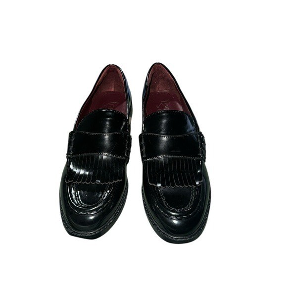 NEW FRANCO SARTO Women’s Alonzo Loafer Color: Black Faux Leather Fringe