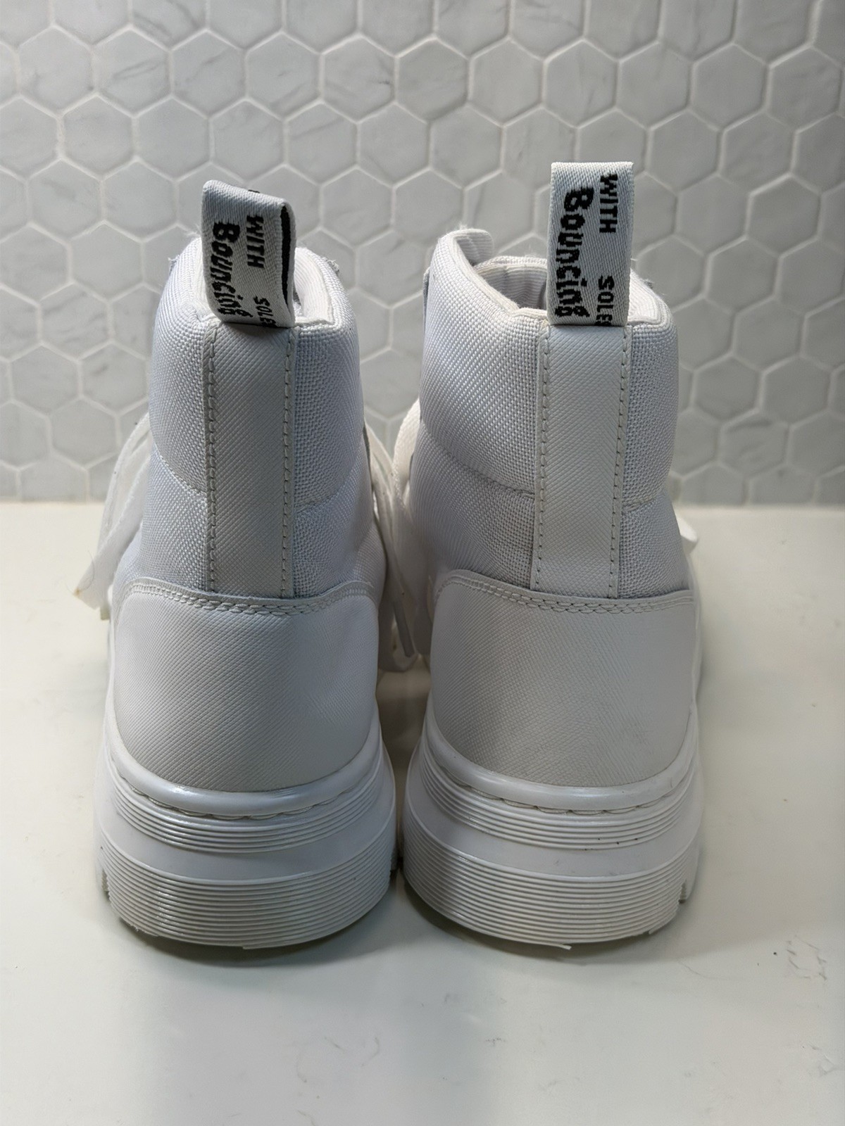 Dr. Doc Martens Combs W Combat Boots Women’s Size 8 All White Air Ware Nylon