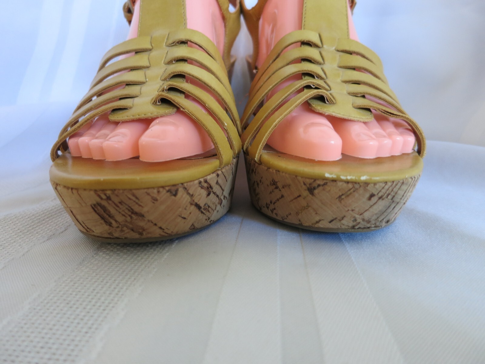 Franco Sarto Size 8 Greece 3.25″ Heel Buckle Platform Sandals Mustard Yellow