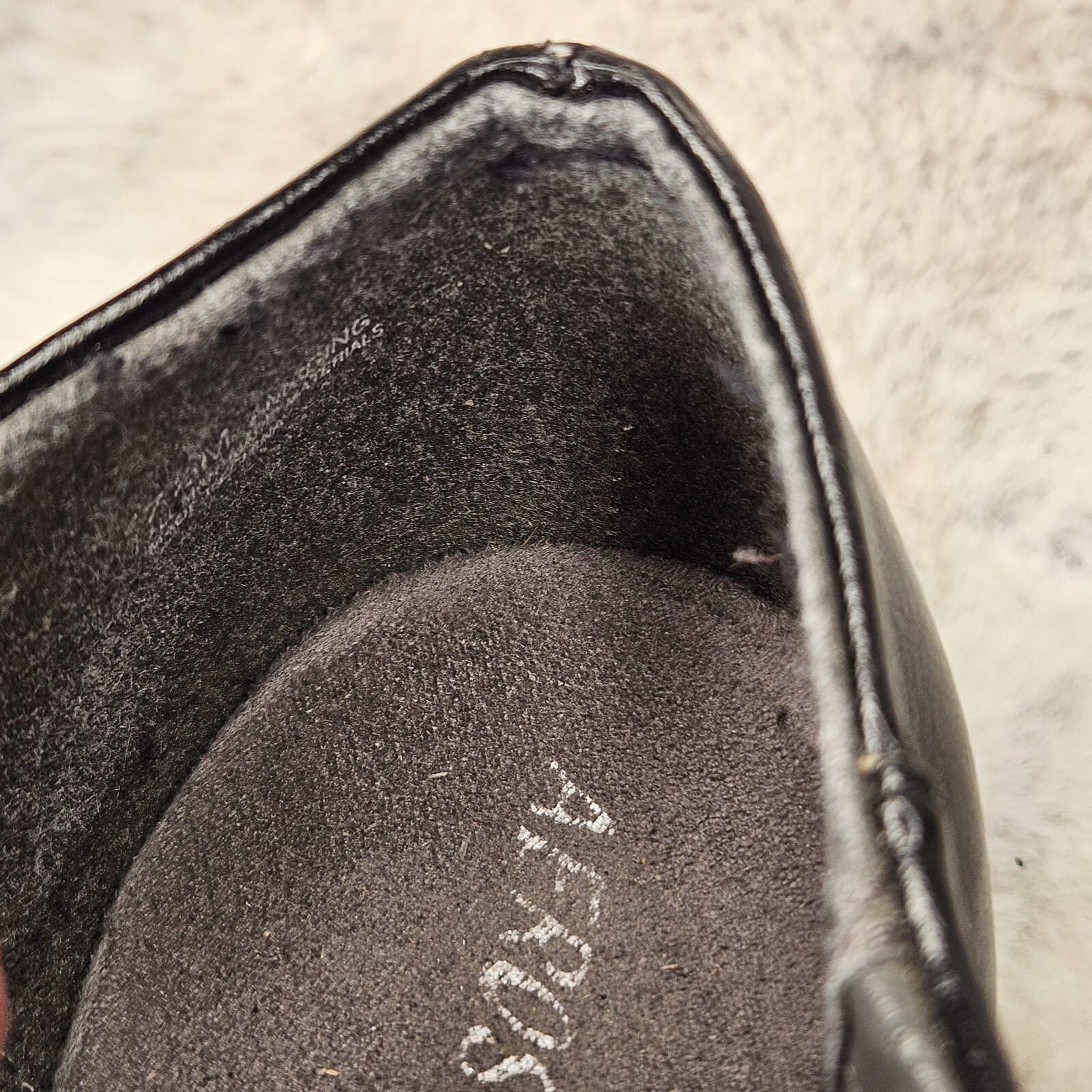 Aerosoles Women’s Black Ankle Boots Booties 7.5M Faux Leather AMACING 2.75″ Heel