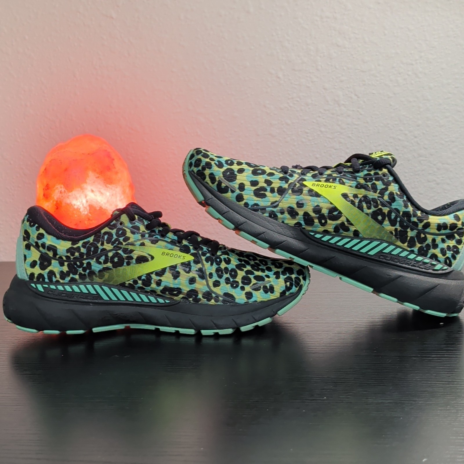 Brooks Adrenaline GTS 21 Women’s Running Shoes Cheetah 120329-1B-353 Size 7