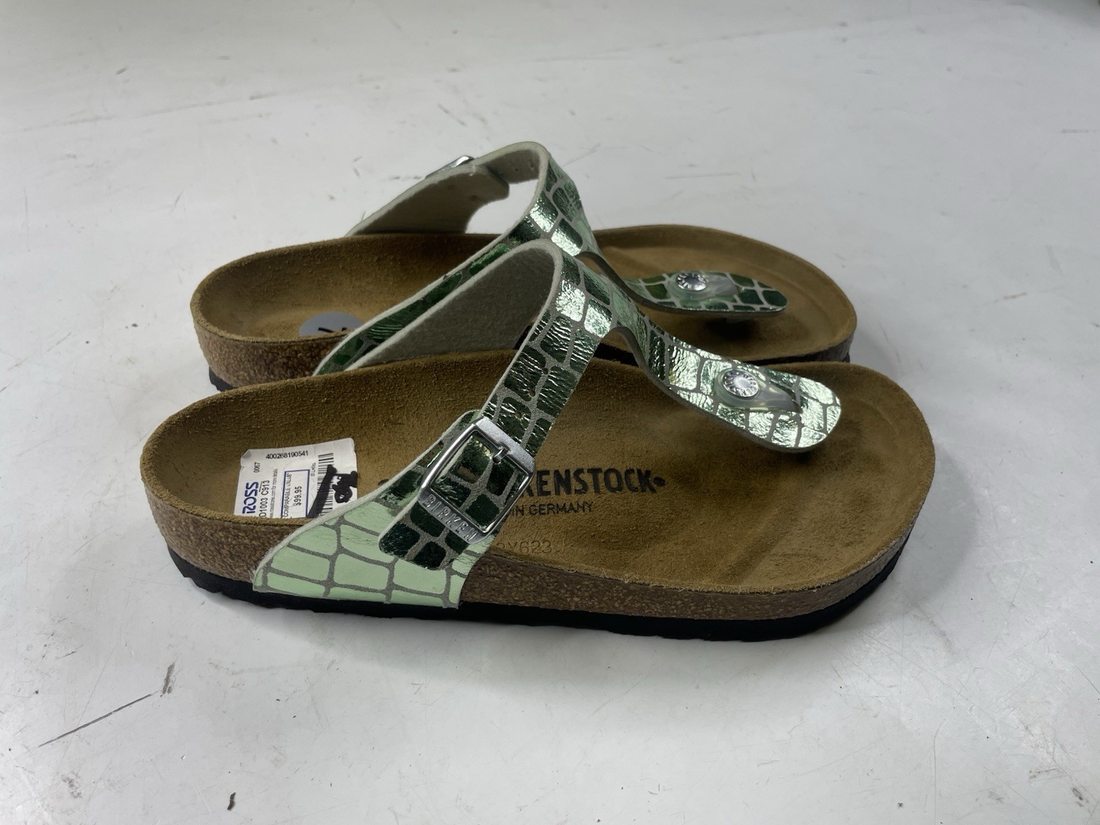 Birkenstock Gizeh Thong Sandals Gator Gleam Pearl Light Mint Silver US 7 EUR 38