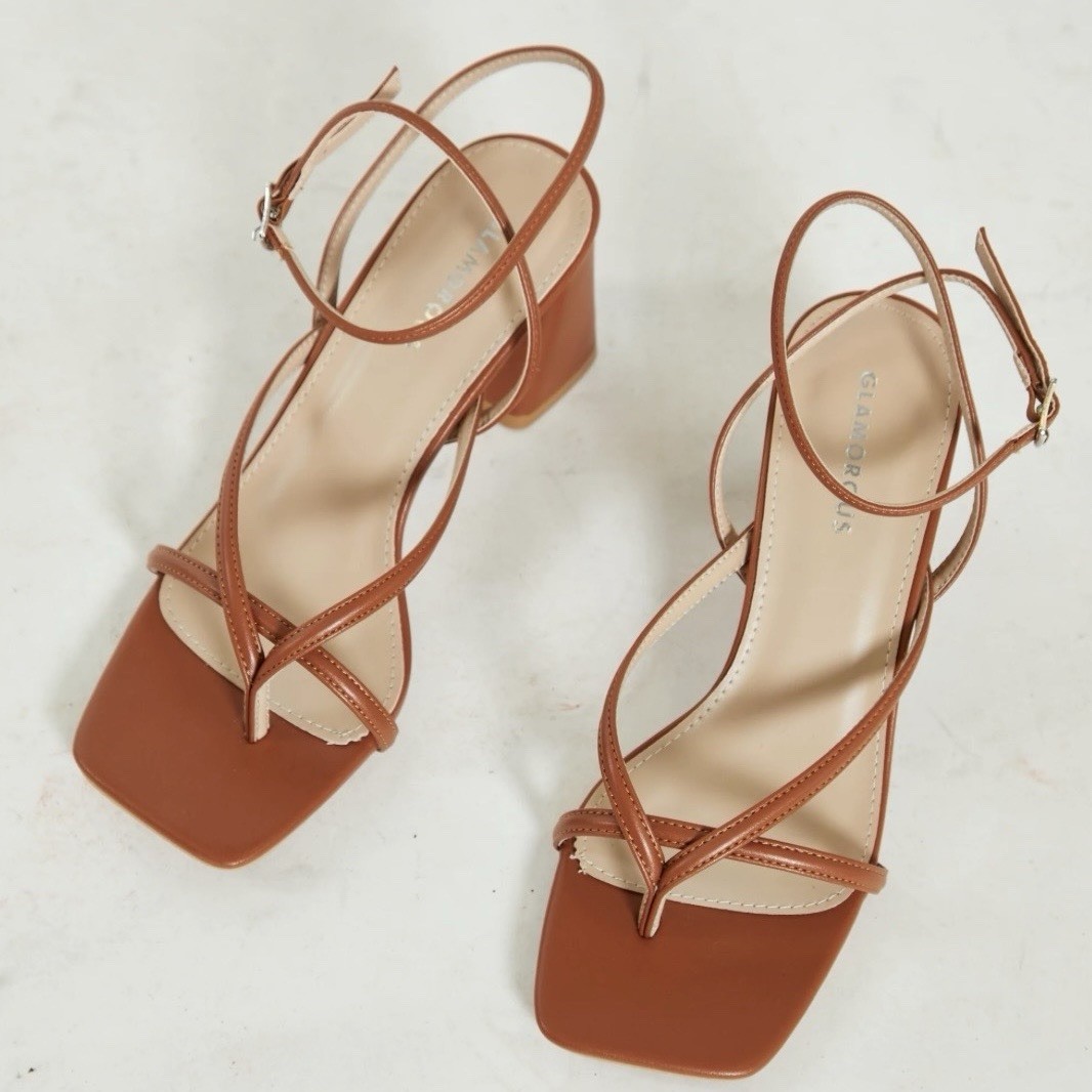 Glamorous Women’s 8 Camel Strappy Block Heel Thong Side Closure Ankle