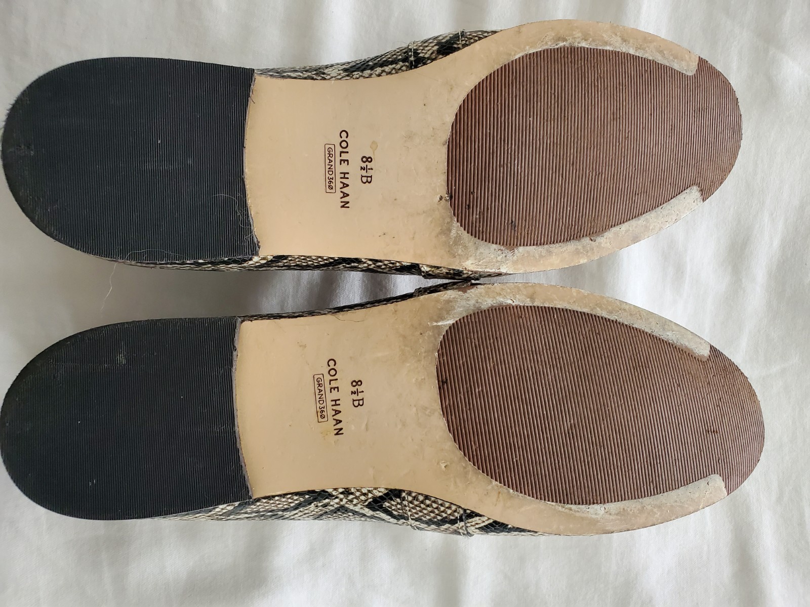 Cole Haan Grand Series Loafers Women 8.5B Multi Snake Print Embossed Leather EUC