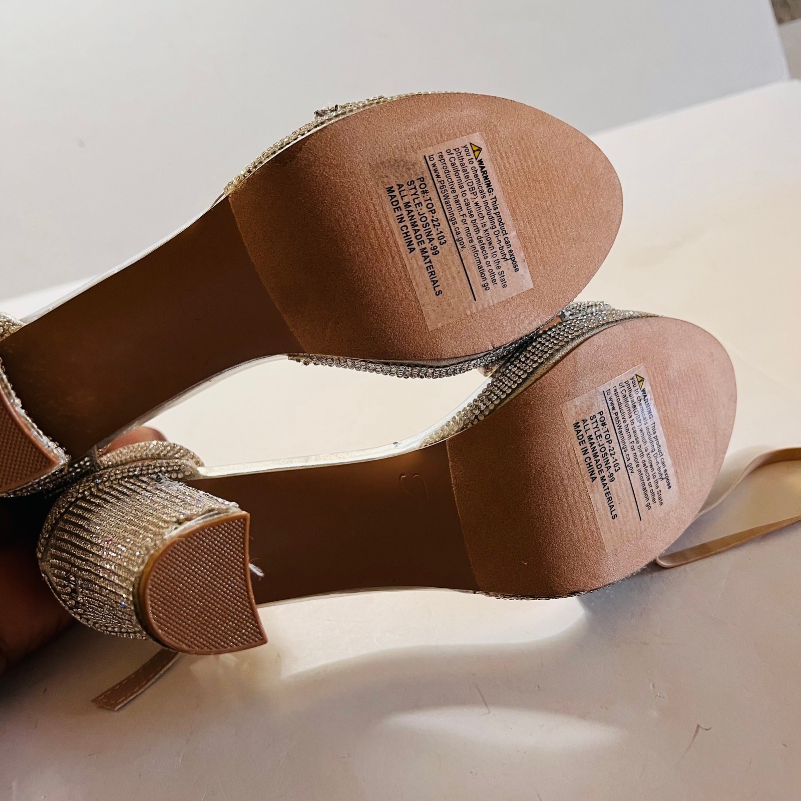 Forever Josina Rhinestones Block Heel Sandals Size 10 Silver