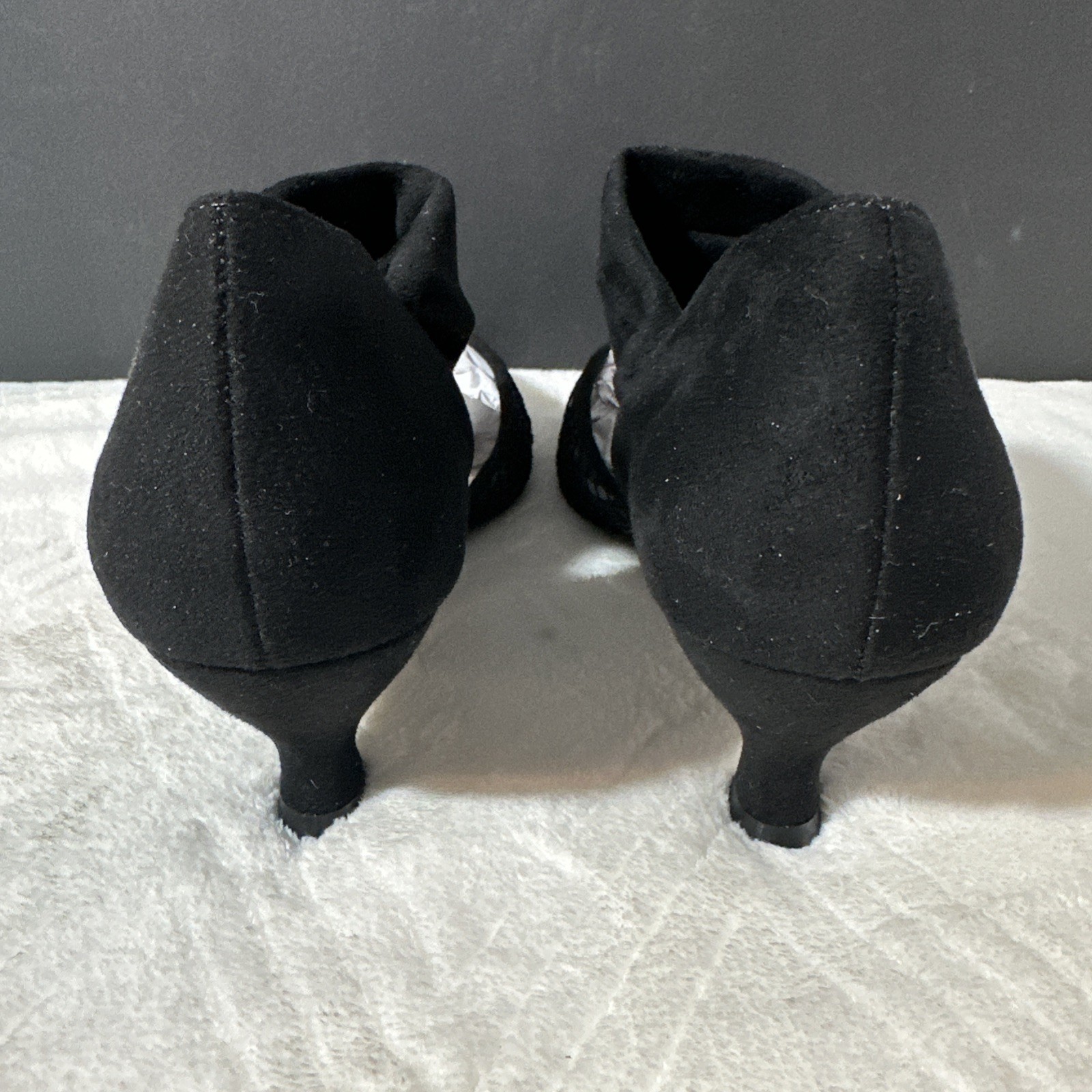 Coutgo Womens Low Kitten Heel Dress Shoes Pointed Toe Slip On Ankle Strap