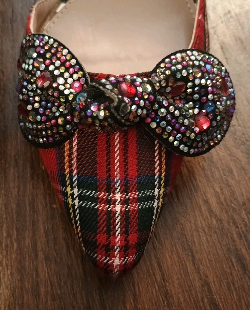 Betsey Johnson Hollie Pumps Red Plaid Rhinestone Bow Heart Shaped 2.5″ Heels 8.5