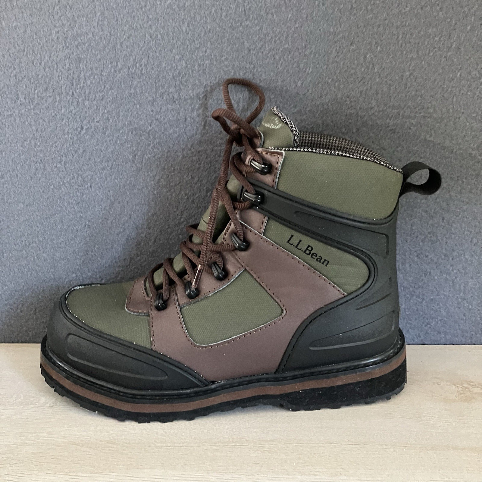 LL Bean Womens 6 Wide Wading Fishing Boots Waterproof River Studded EVA Foam