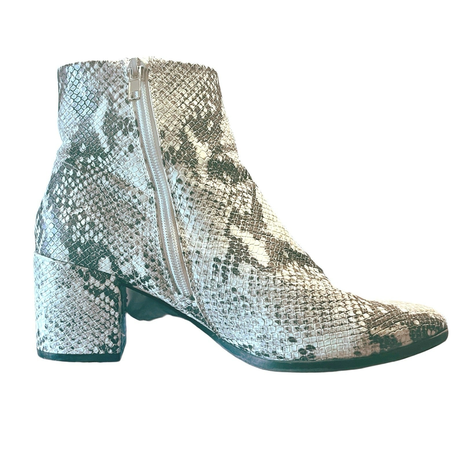Madden Girl Snake Print Ankle Boots 7.5M Block Heel Zip Western Mobwife Style