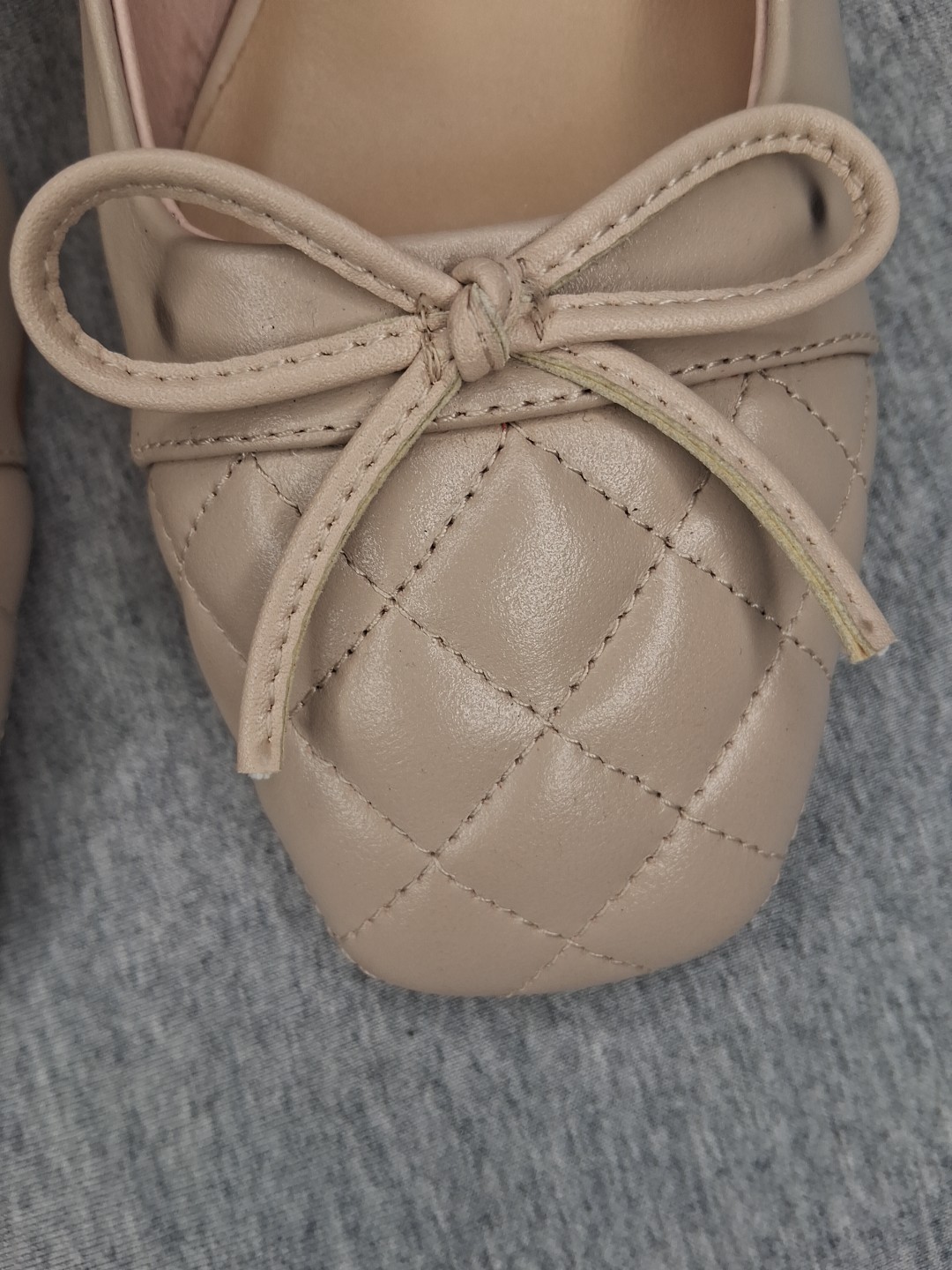 DEENNI Heeled Ballet Pumps Tan Minimalist Business Casual Size 38 US 7