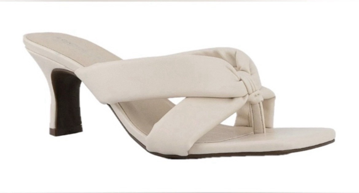 London Fog Mule Sandals. Cream. Women’s Size 9.