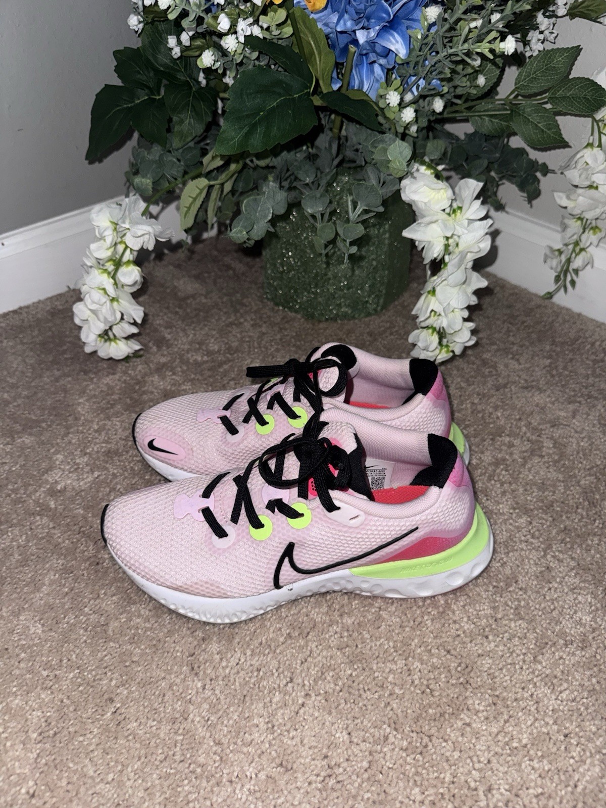 Nike Renew Run Size 5.5 “Light Pink Neon Green White Black” CW5637-600