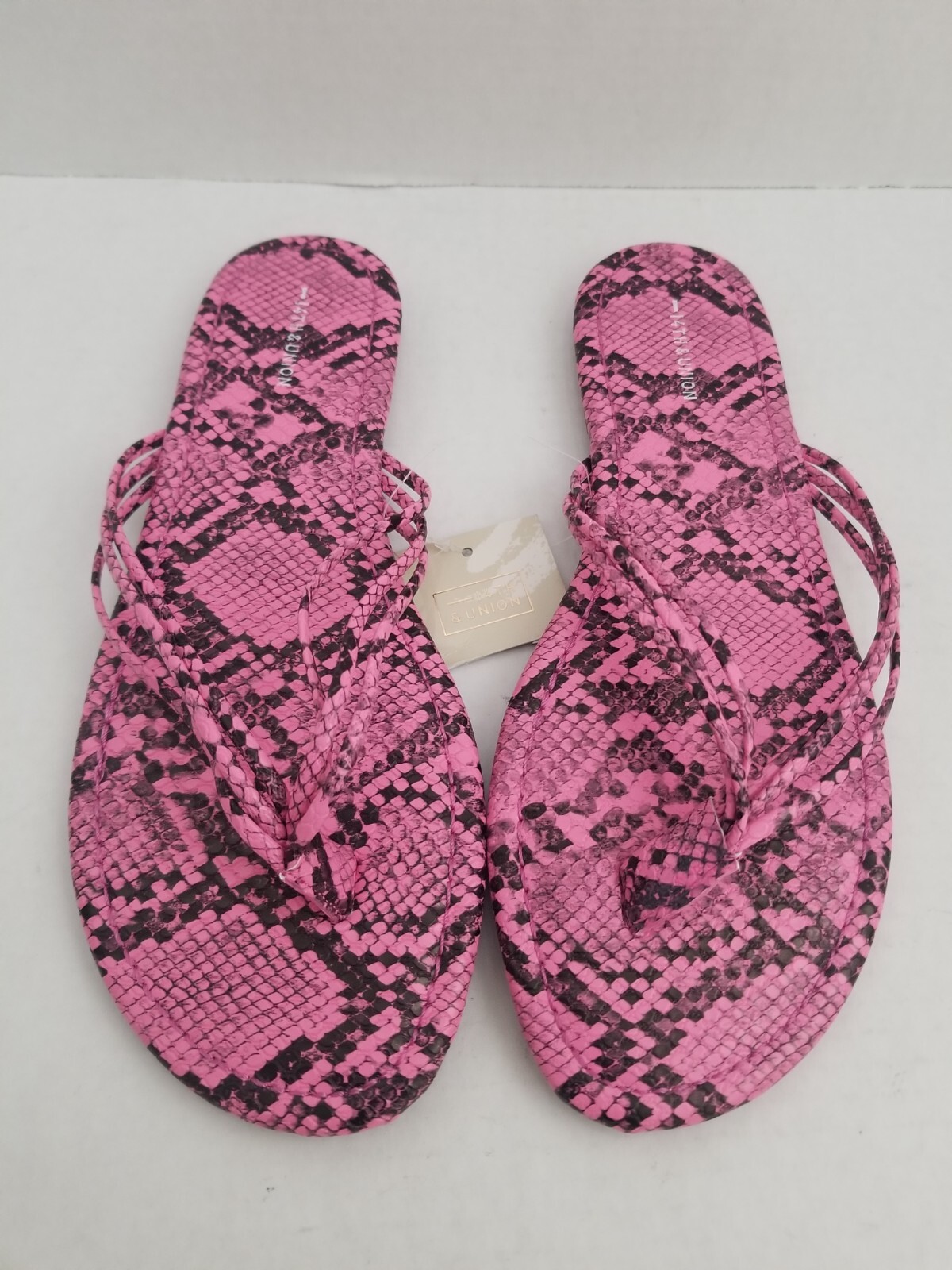 14TH & UNION Pink Black Snake Python Faux Leather Strap Flip Flop 8 Nordstrom