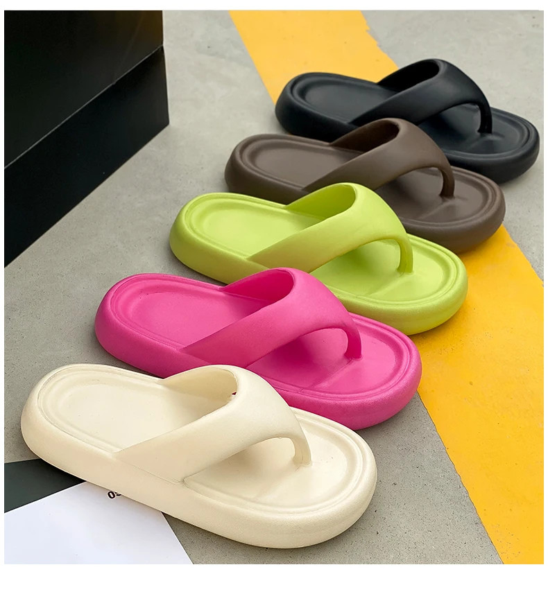 Women’s Classy Flip-flops with Poop Feeling, Female Internet Celebrity Eva Summe