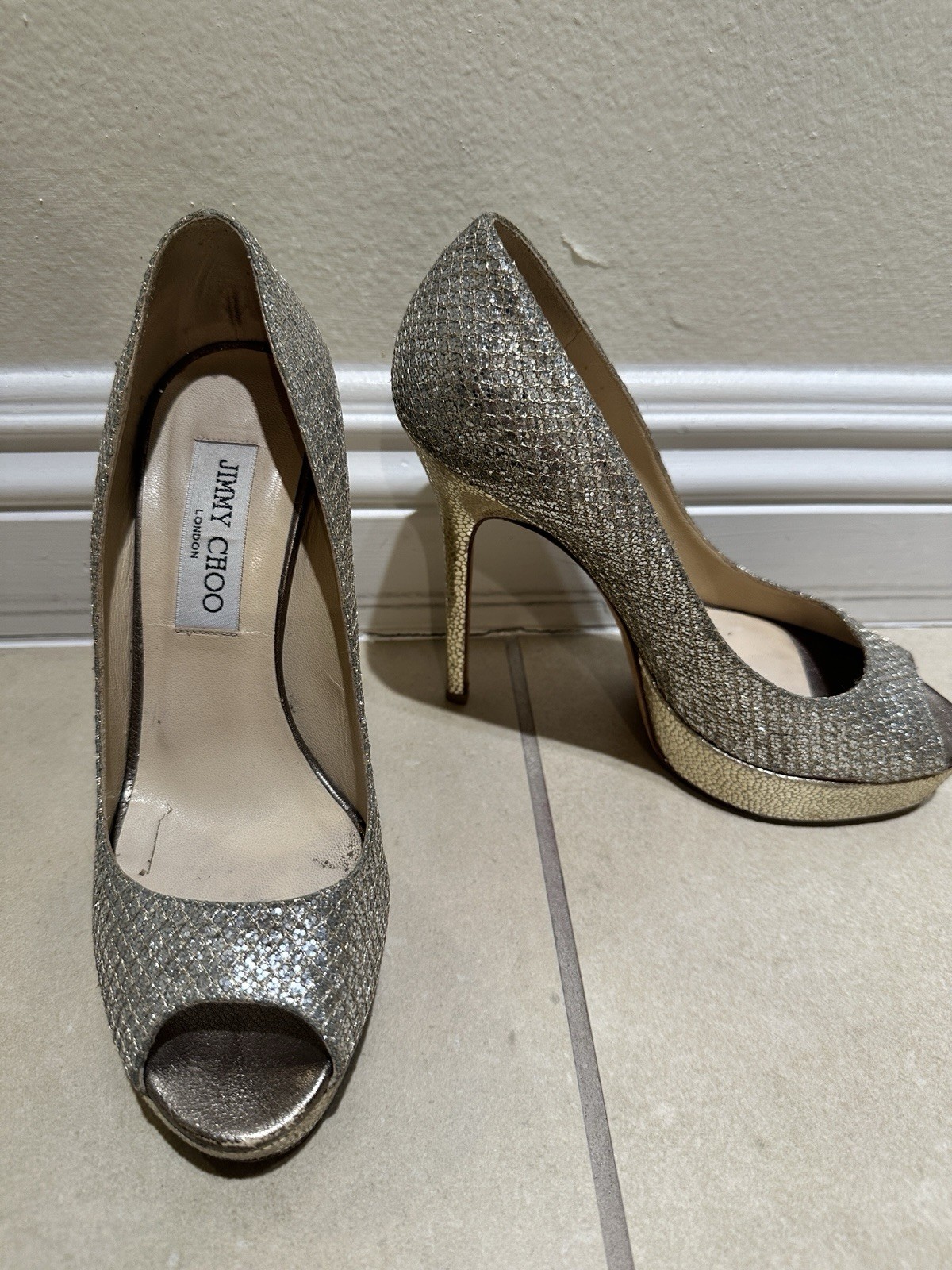 JIMMY CHOO SILVER GOLD SPARKLY PLATFORM Peep Toe HEELS 36.5