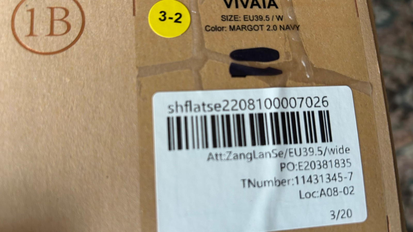 NIB Vivaia Square-Toe Margot 2.0 V-Cut Flats Blue 39.5/8.5 Wide