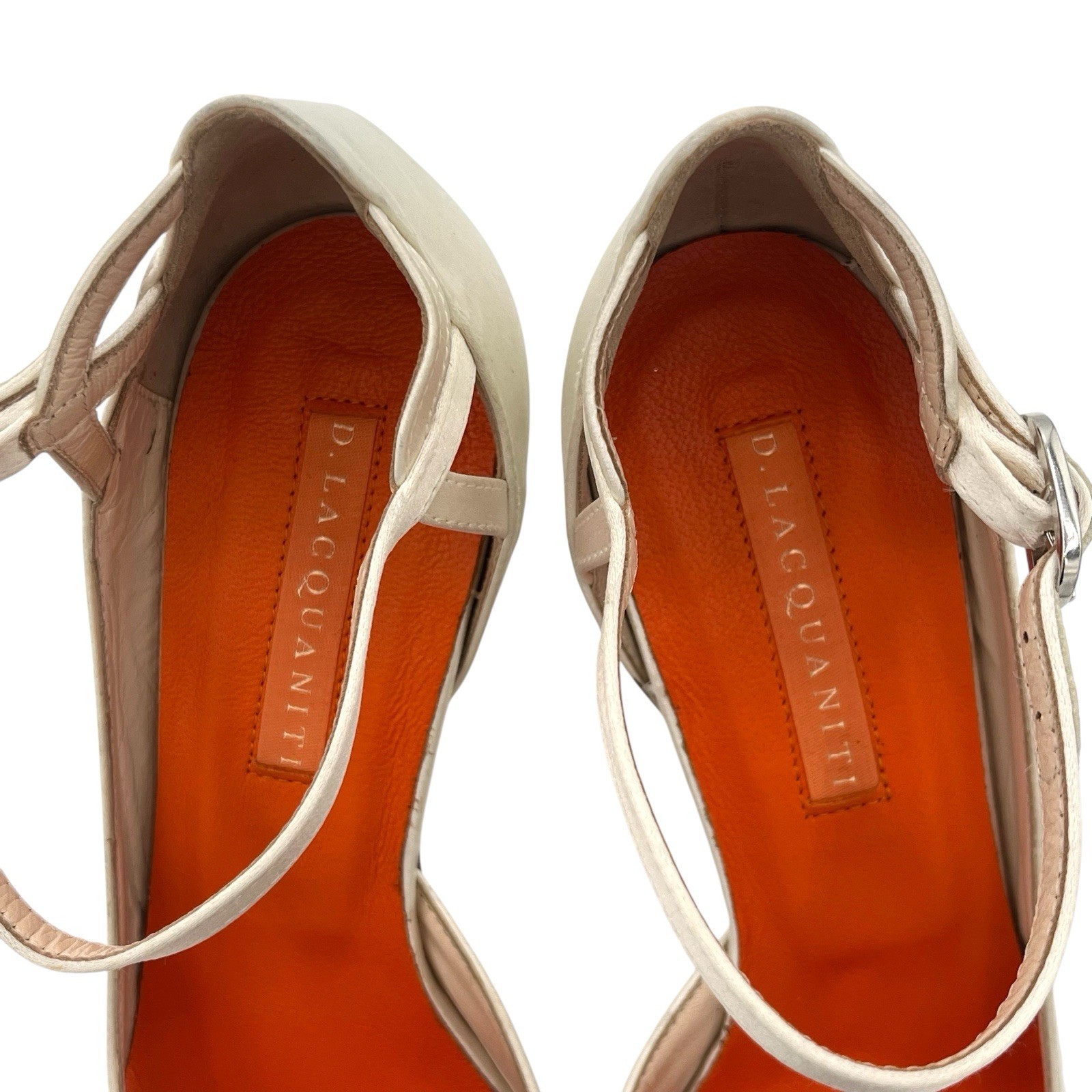 D. Lacquaniti white Satin d’Orsay Mary Jane heels Sz 37 Bridal Luxury Designer