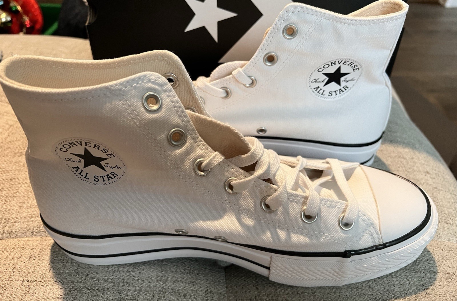 Converse Chuck Taylor All Star Lift Women 10.5 High Top Shoes White/Black