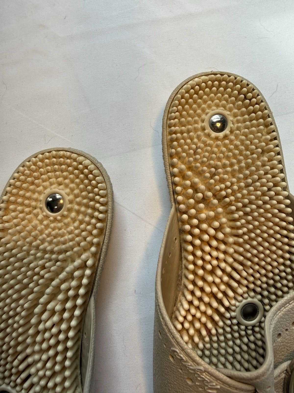 Magna Womens Beige Slide Sandals Buckle Slip-On Faux Leather Comfort US 6