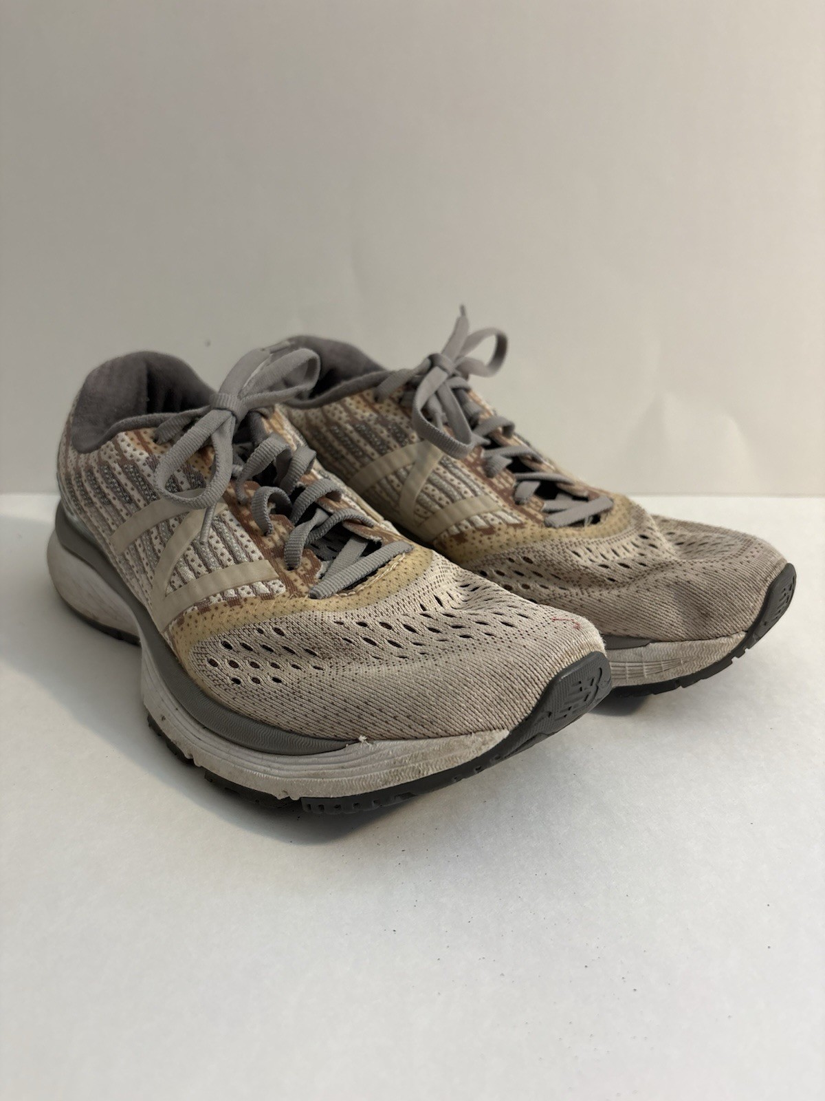 New Balance Fresh Foam 1080 v9 Running Shoes Beige Gray Womens