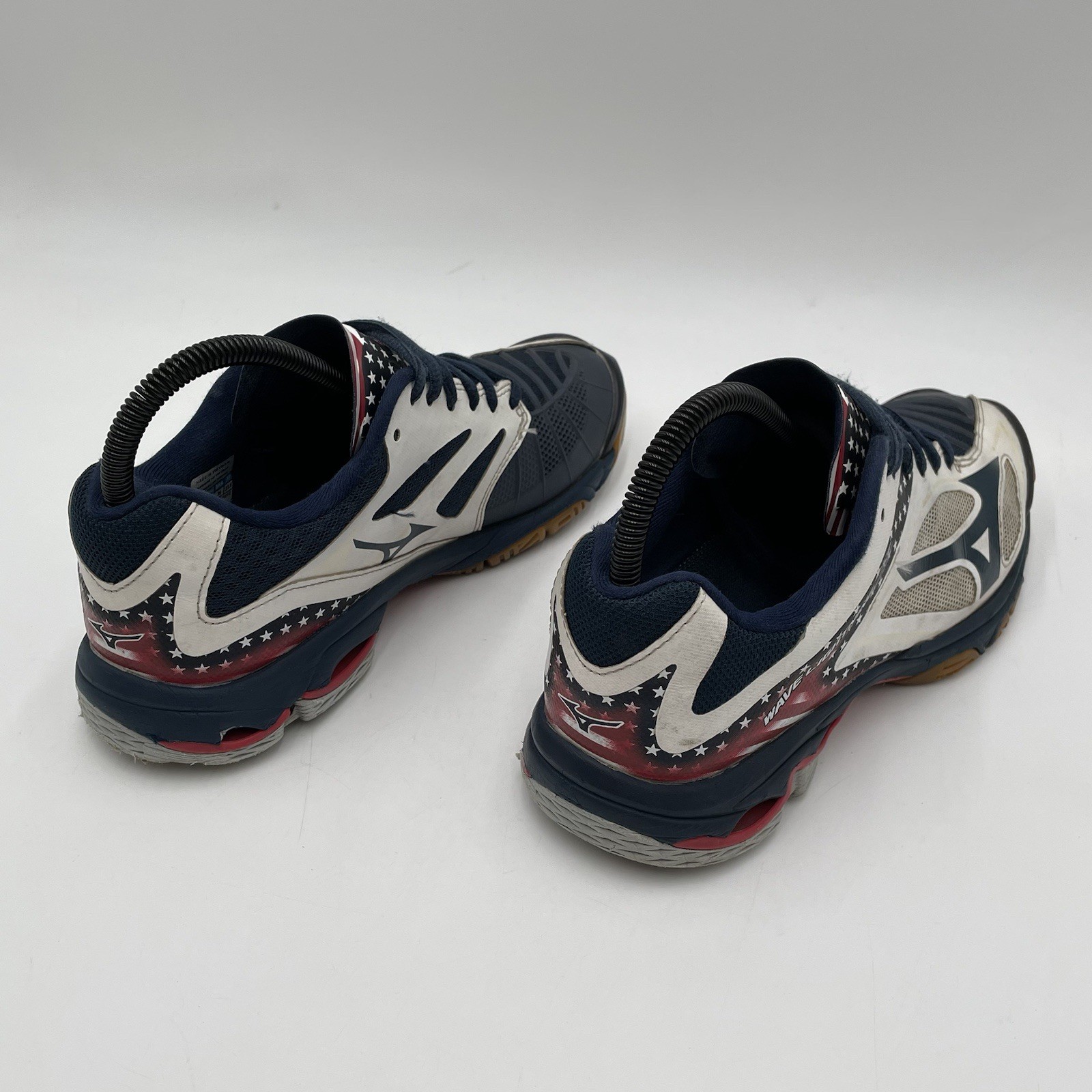 Mizuno Wave Lightning Z3 Womens Size 7 Volleyball Shoes USA FLAG Red White Blue