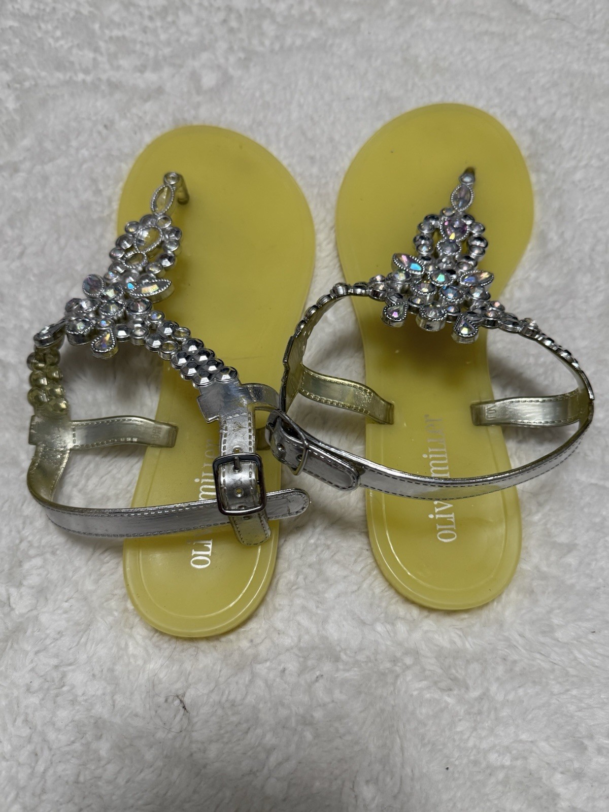 EUC Olivia Miller Rhinestone Yellow Thong Jelly Euro Summer Glam Resort Y2K 9