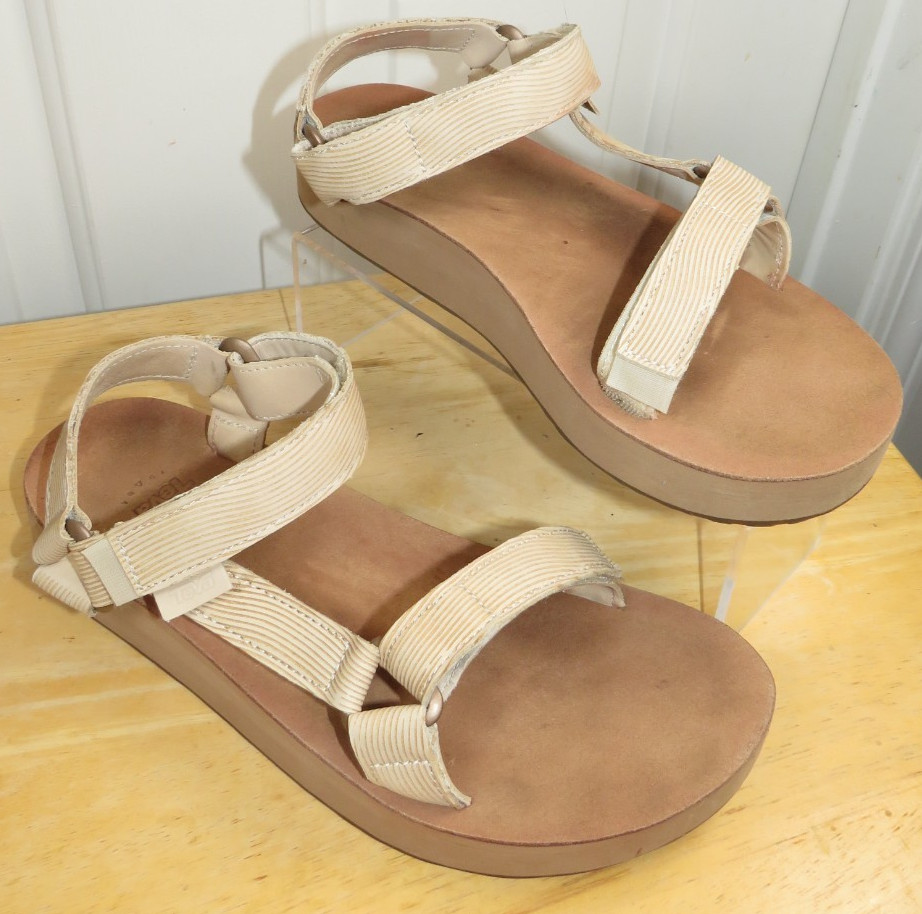 Teva Women’s Size 9 Midform Universal Grooveline Sandals in Birch 1134370