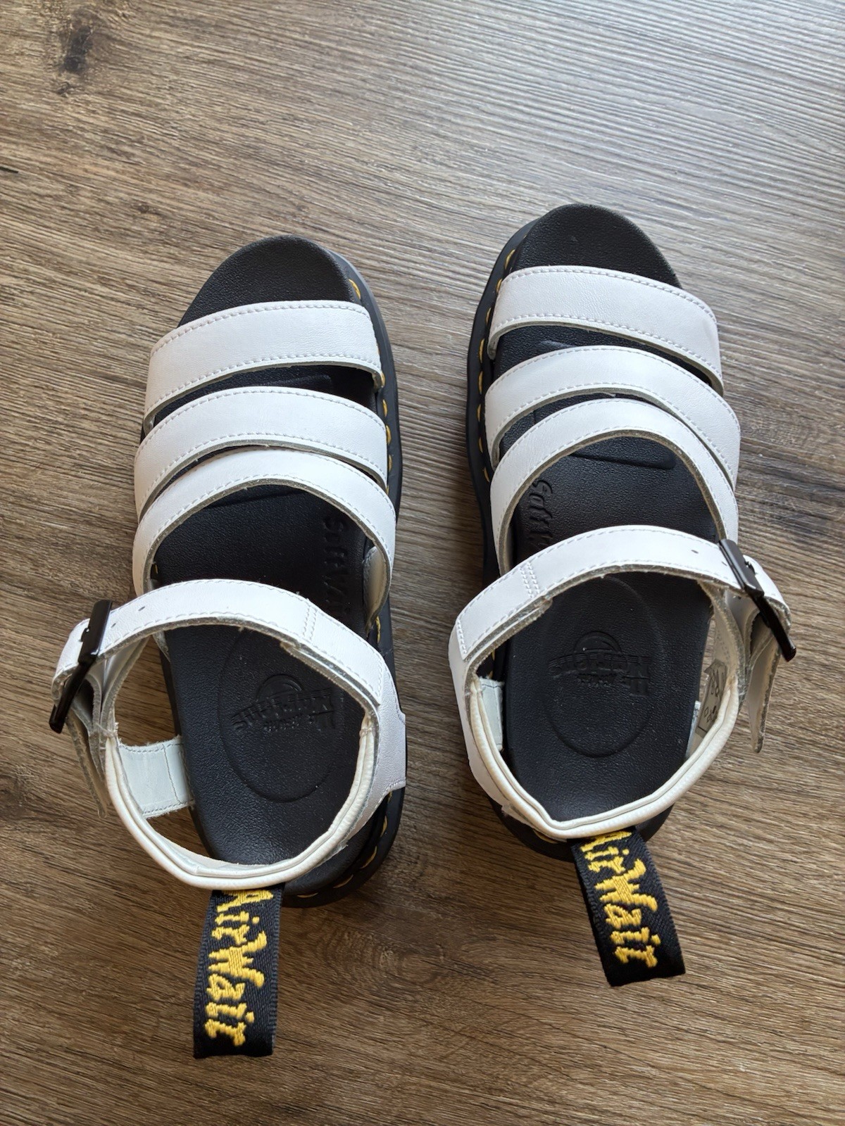 Dr Martens Blaire Leather Sandals In White Women’s Size 5 Unisex M4/W5 New