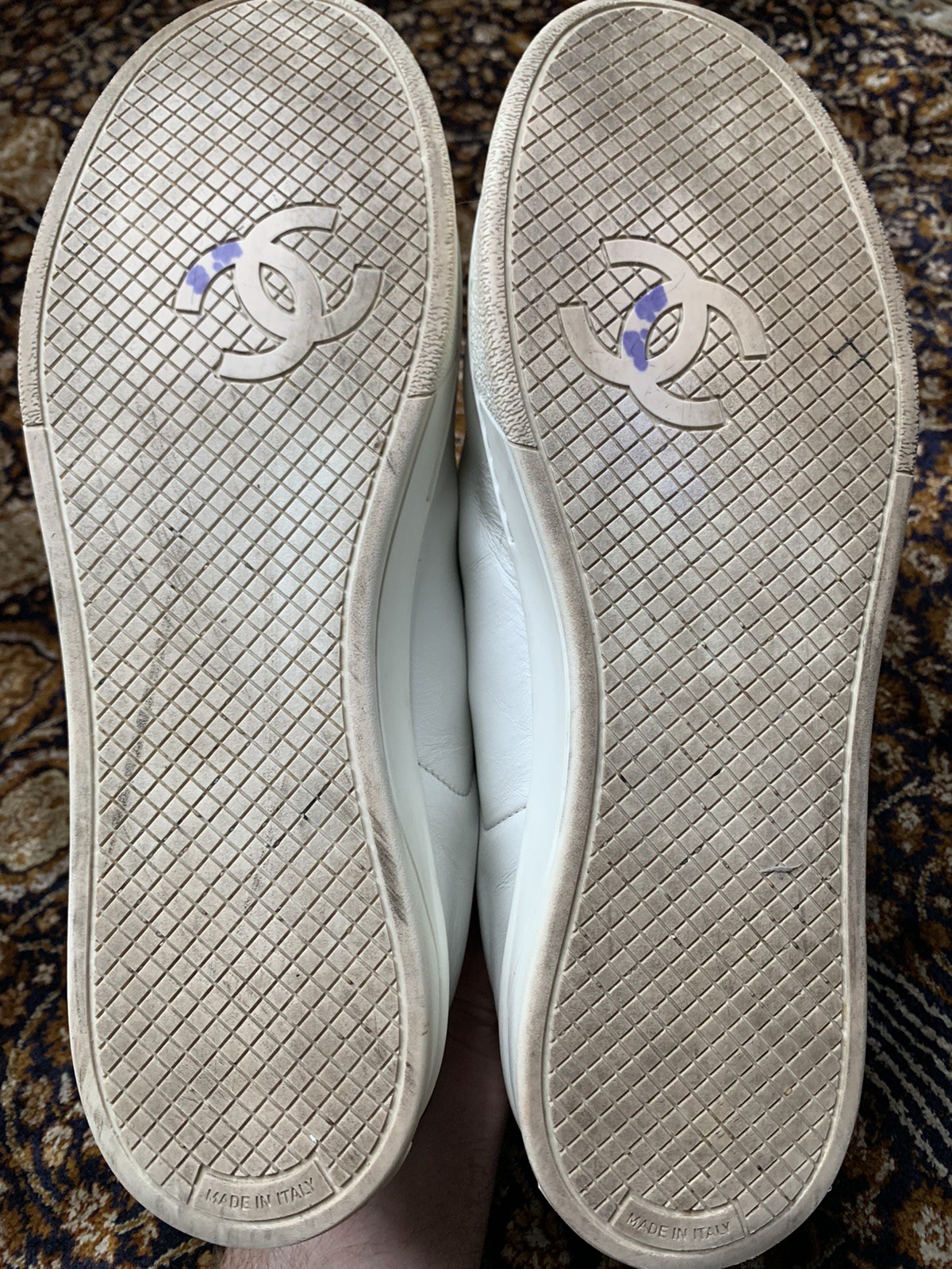 Chanel Low Top Sneakers White Calfskin Spellout 2 Cs Pull Tab Womens 39.5 EU