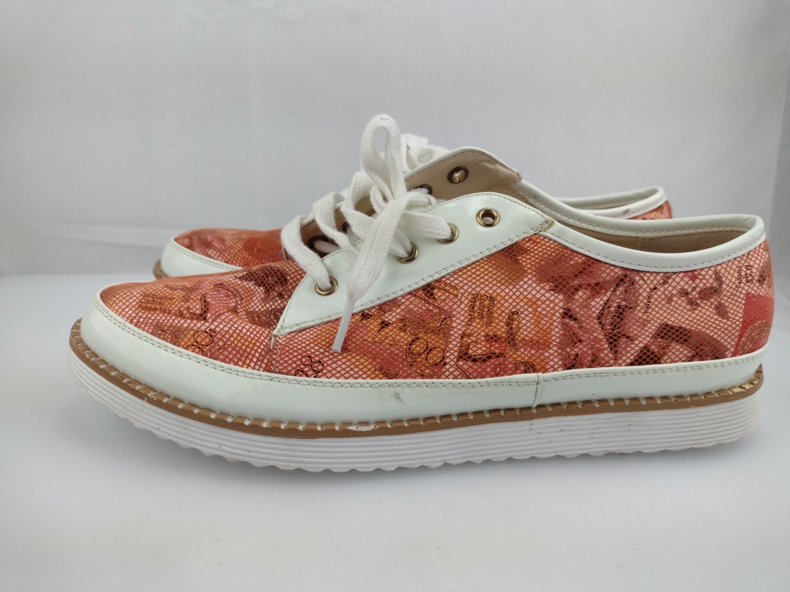 LUYI OBUWI orange shoes Sneakers laces size 9.5/ 40