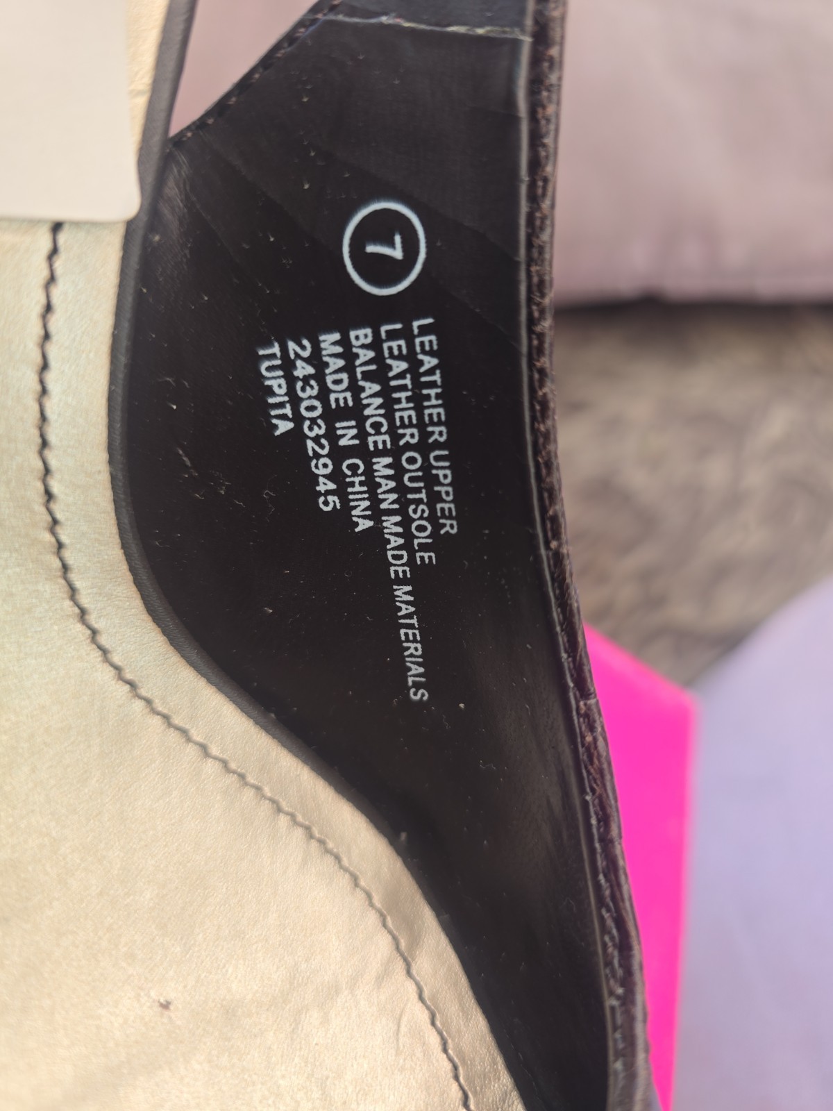 Isaac Mizrahi for Target Womens TUPITA BROWN SIZE 7 Leather