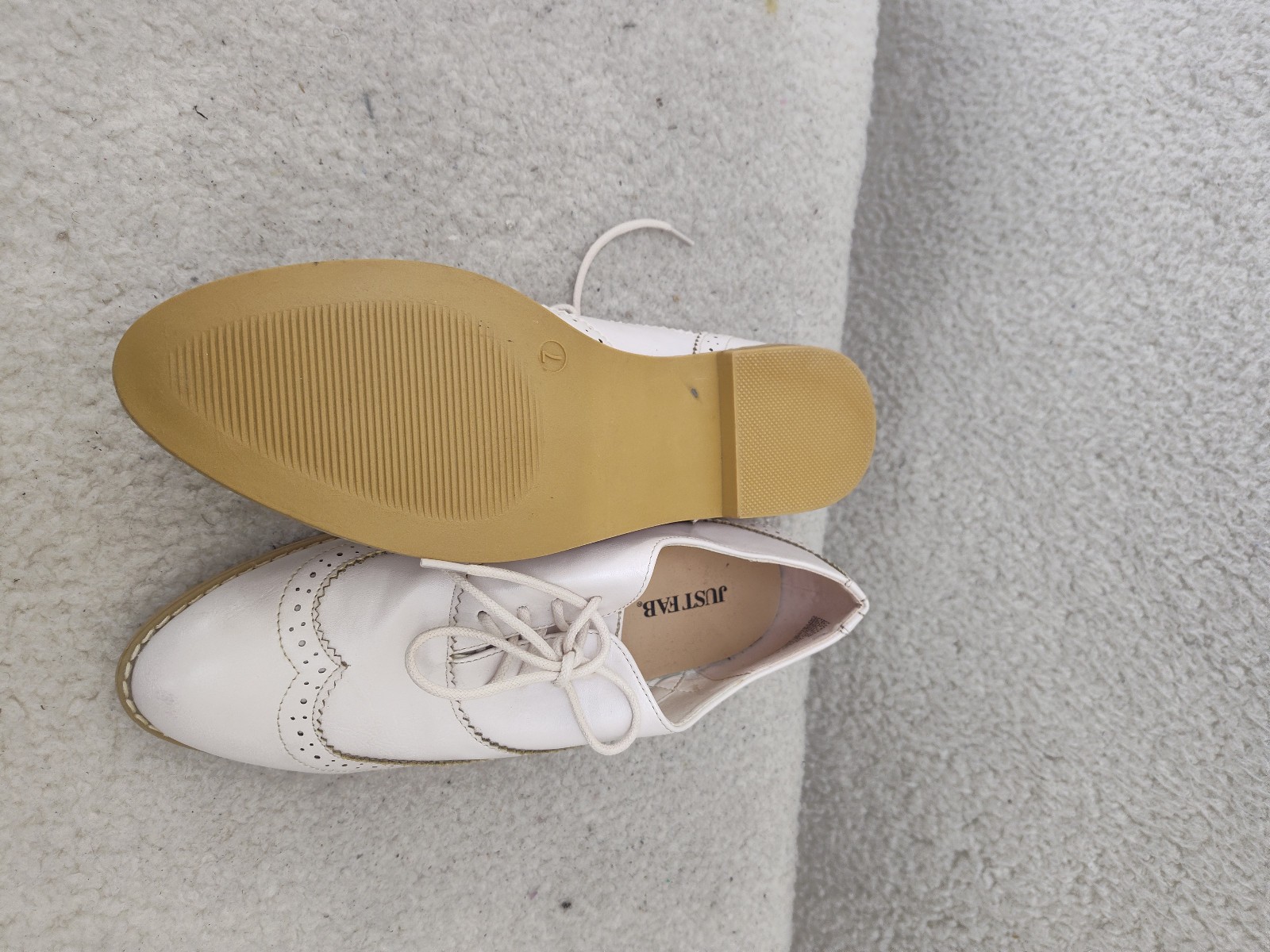 JustFab Women Luxton Oxford 7 Cream Lace Up Almond Toe Casual Comfort Shoes