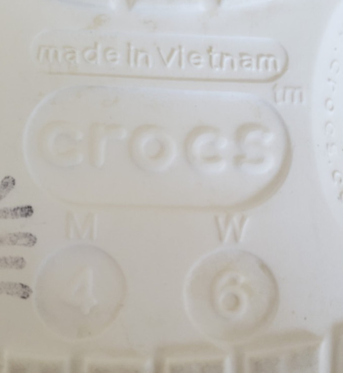 Crocs Baya Lined Fuzz Strap Women’s Size 6 Clog White Lavender 206633-577