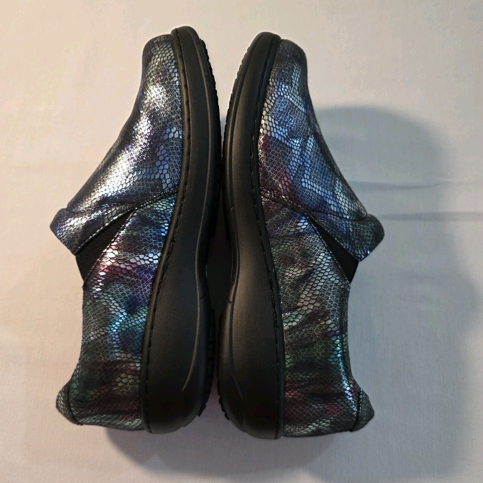 Spring Step Womens Clogs Size 8 M Winfrey Aura Iridescent Printed Leather Upper