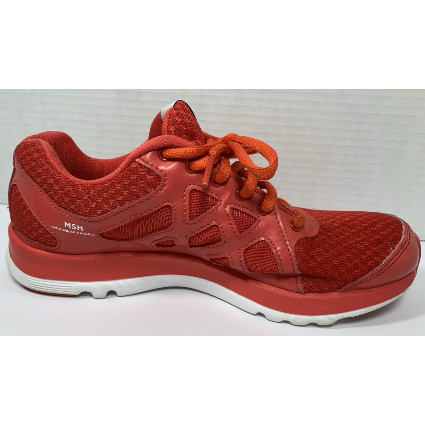 Lightweight Red Running Shoes Breathable Comfort Trainer Women 6.5