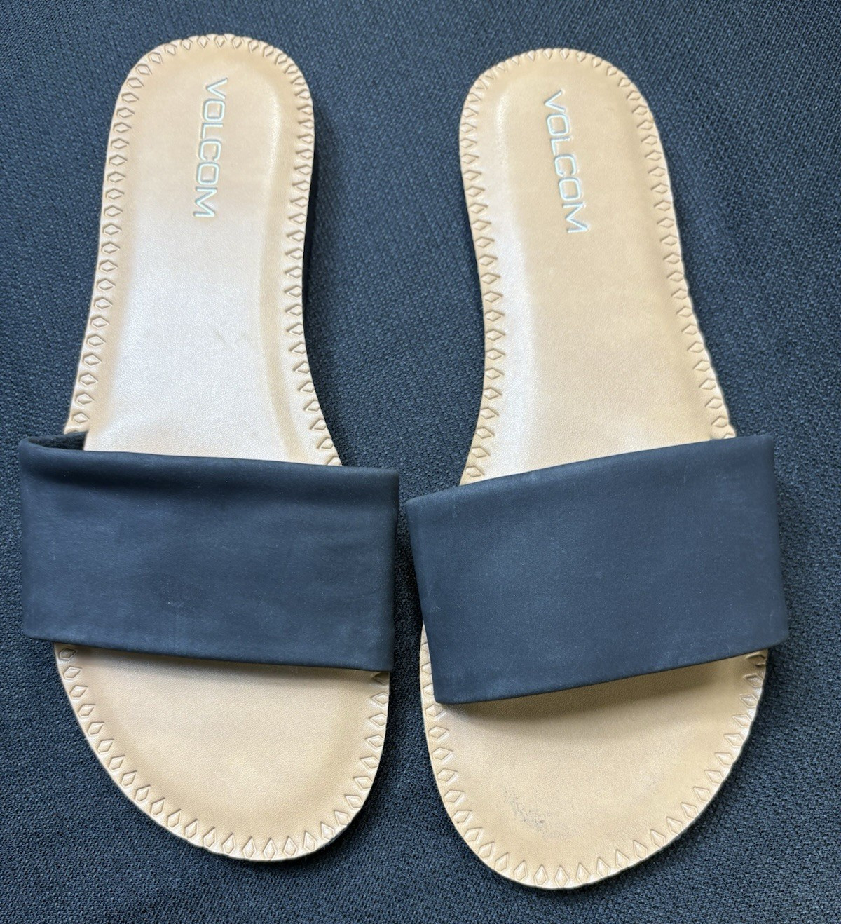 Volcom Black Beige Slide Sandals Logo Strap Slip On Womens US 8 EU 39 UK 6