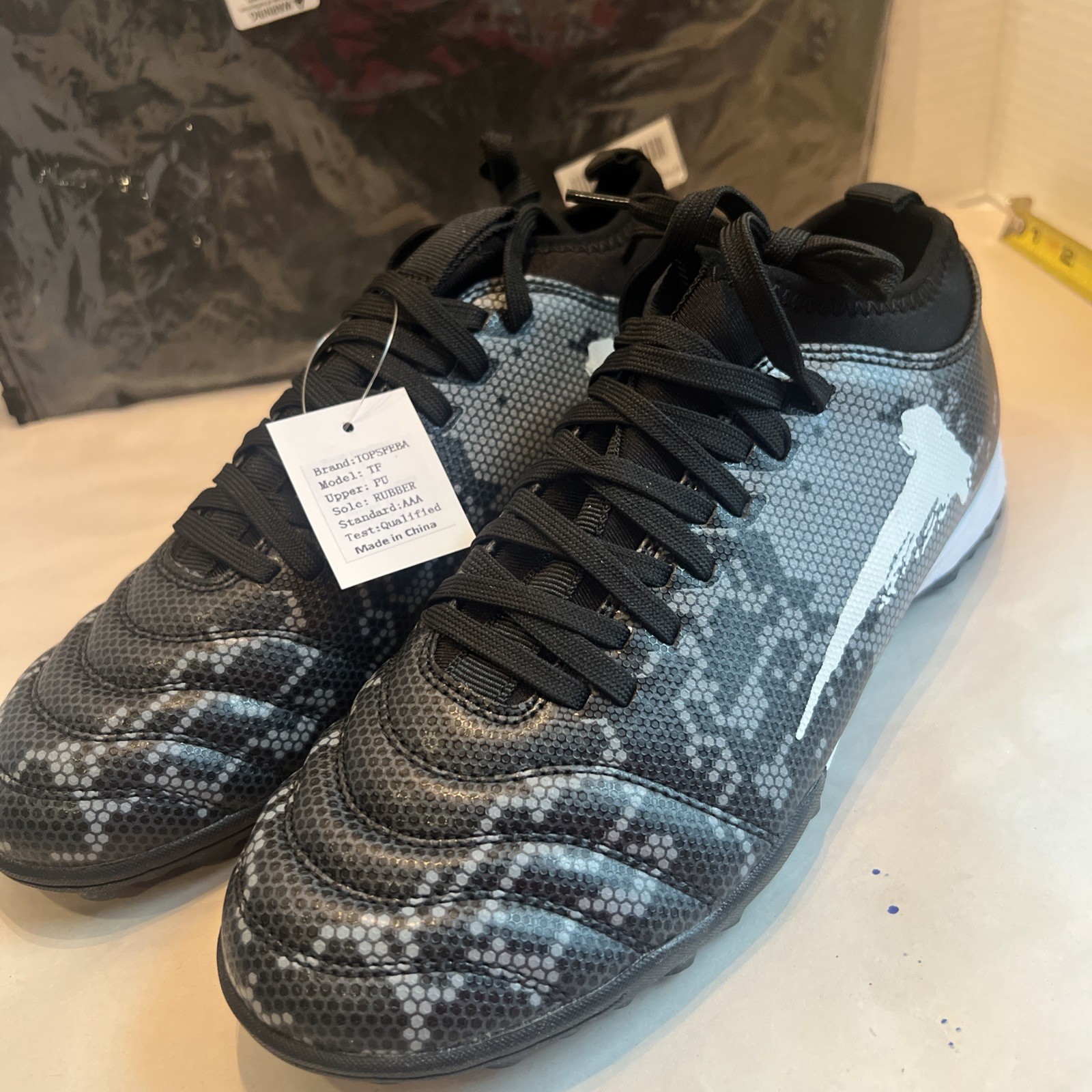 NWT Topsfeba Size (40) 8.5-9 Unisex Shoe