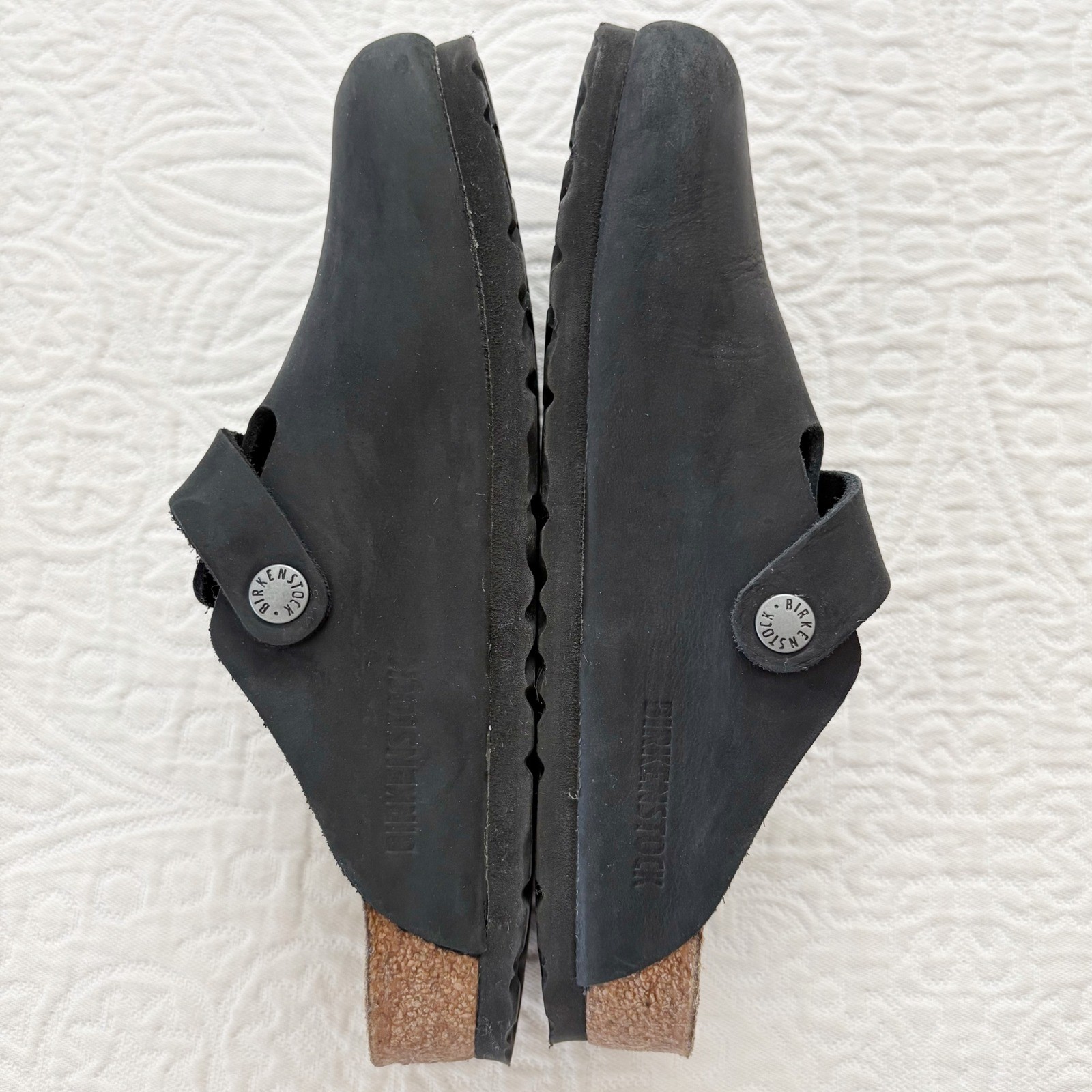Birkenstock Women’s Oiled Leather Boston Clogs, Black Sz 36