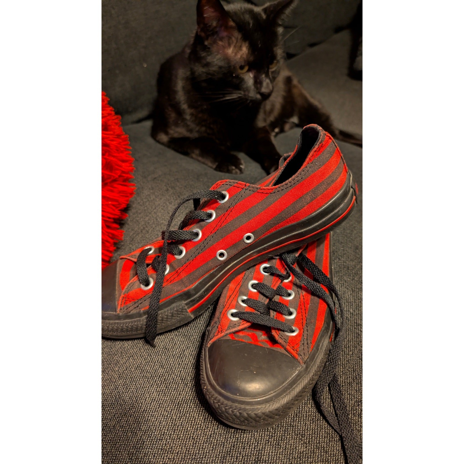 Converse All Star red/black striped sneakers Size M6/W8.
