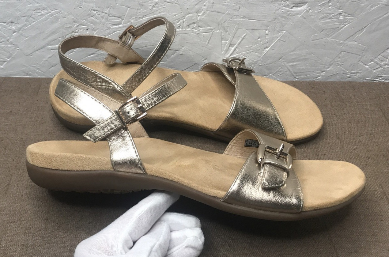 *See Description Vionic Alita Women’s Sandals Metallic Gold Leather Size 11W